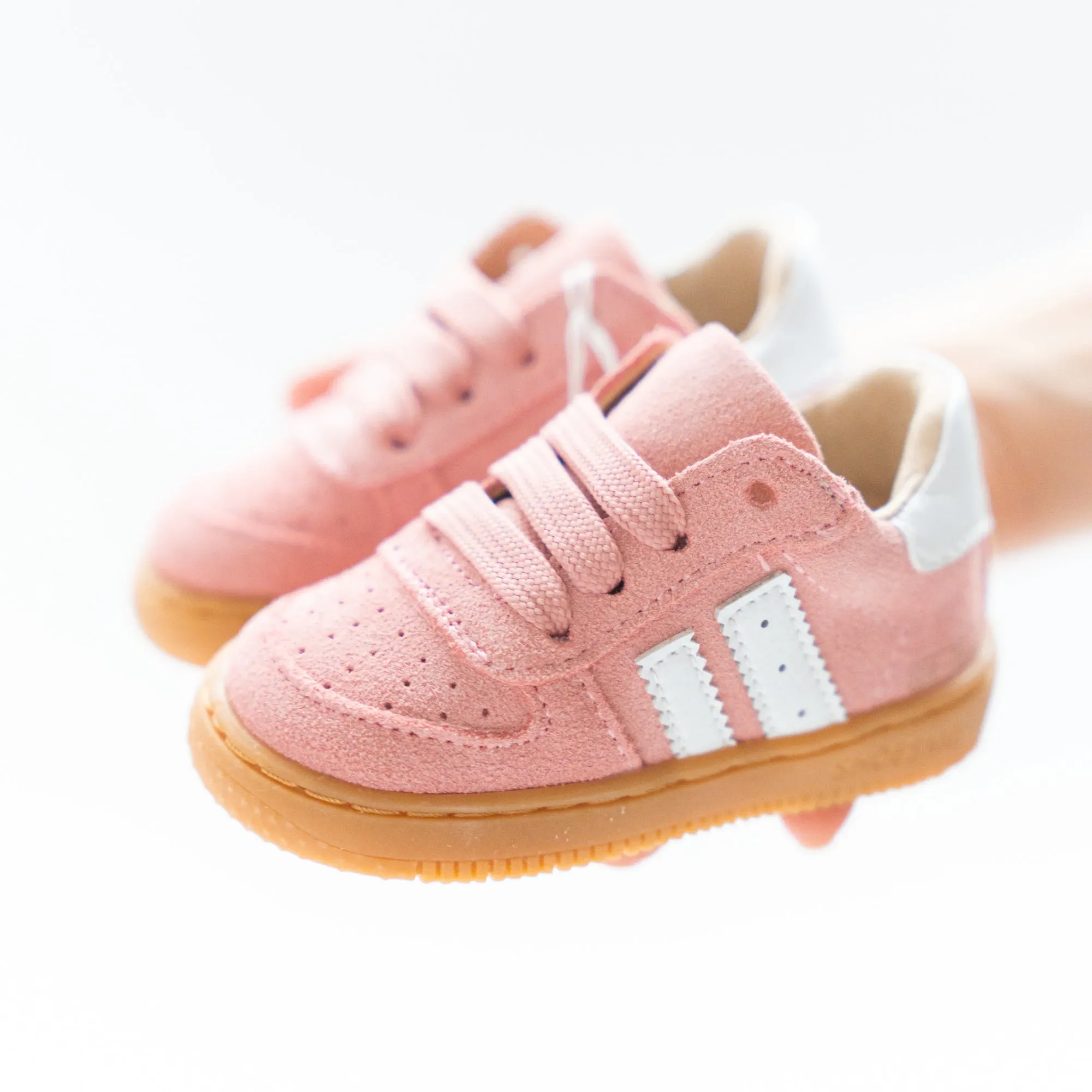 (BN25S002-B) Leather Lace up Sneakers Pink