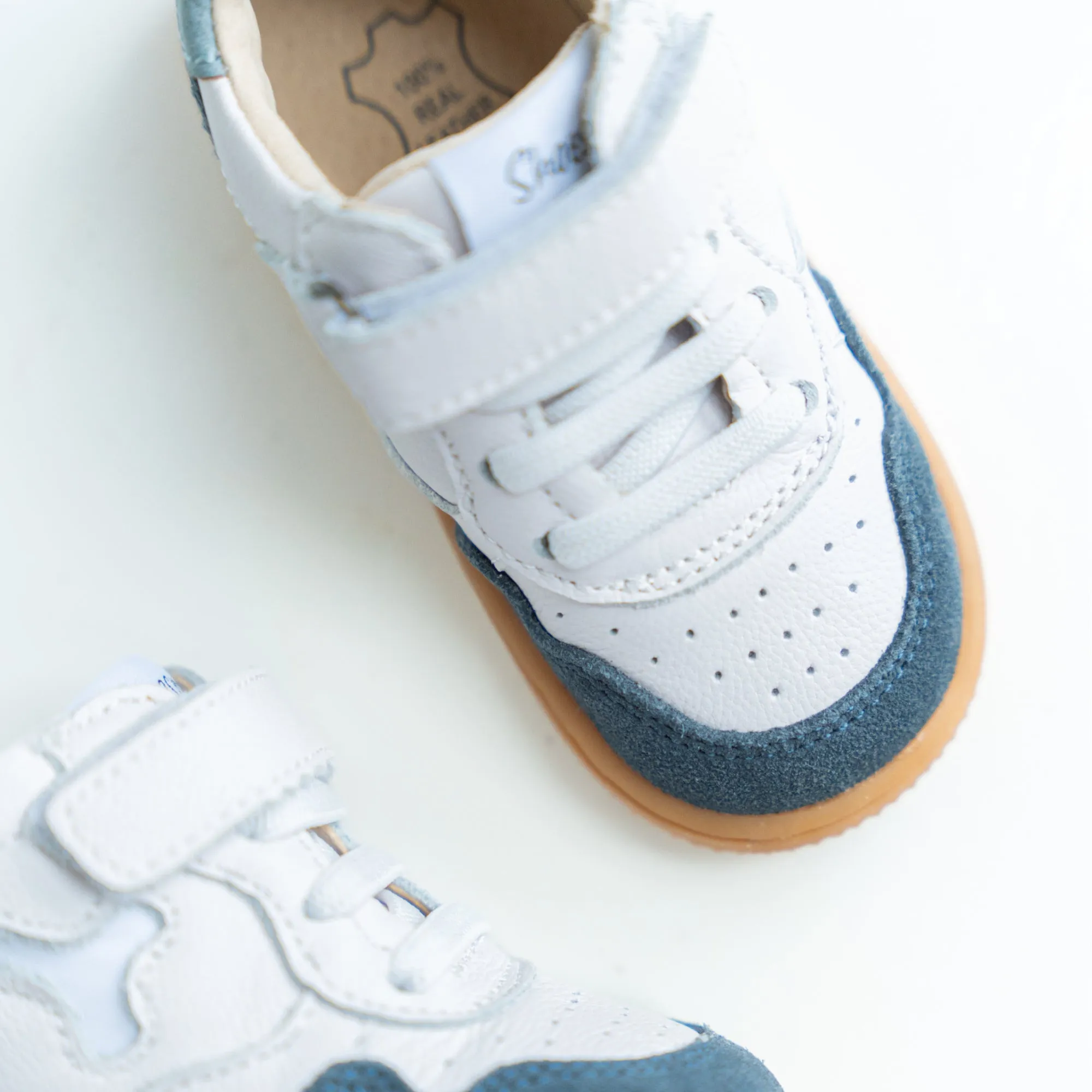 (BN25S012-A) Leather Lace up Sneakers White Dark Blue