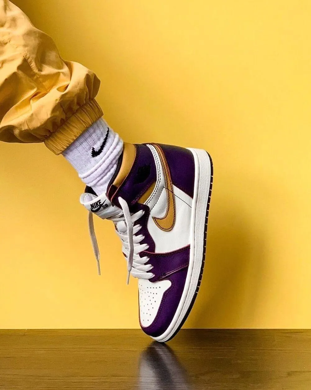 Custom Air Jordan 1 LA To Chicago Sneakers