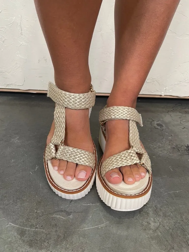 Dreamweaver Sandal